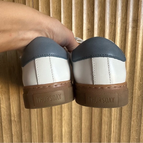 THURSDAY Everyday Sneakers - Picture 5 of 7